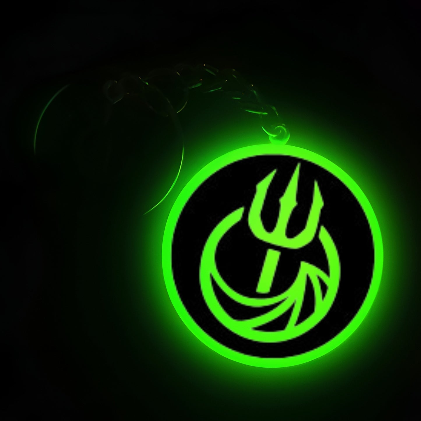 Aquaman Trident Logo.1