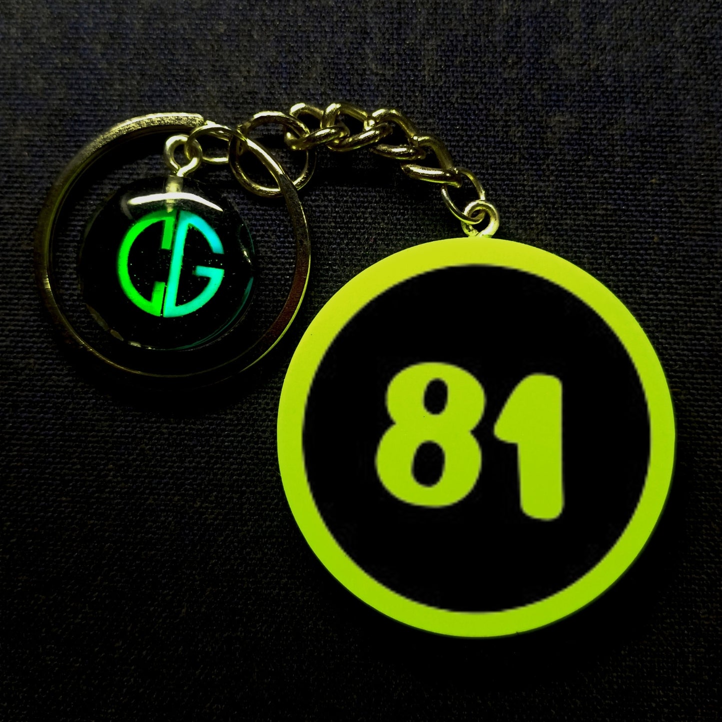 "81" Logo I Glow In Dark I Numbers.3