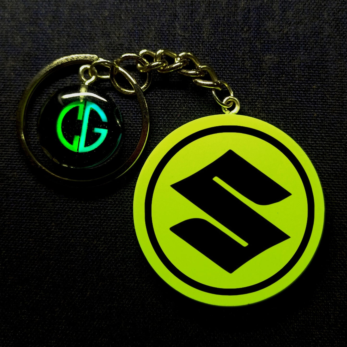 Suzuki (S) I Glow In Dark I Car Logo.1