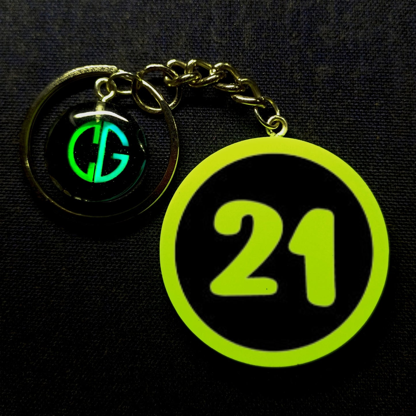 "21" Logo I Glow In Dark I Numbers.1