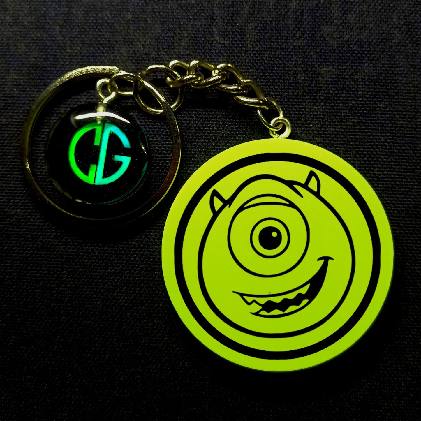 One Eye Alien I Glow In Dark I Cartoon.1