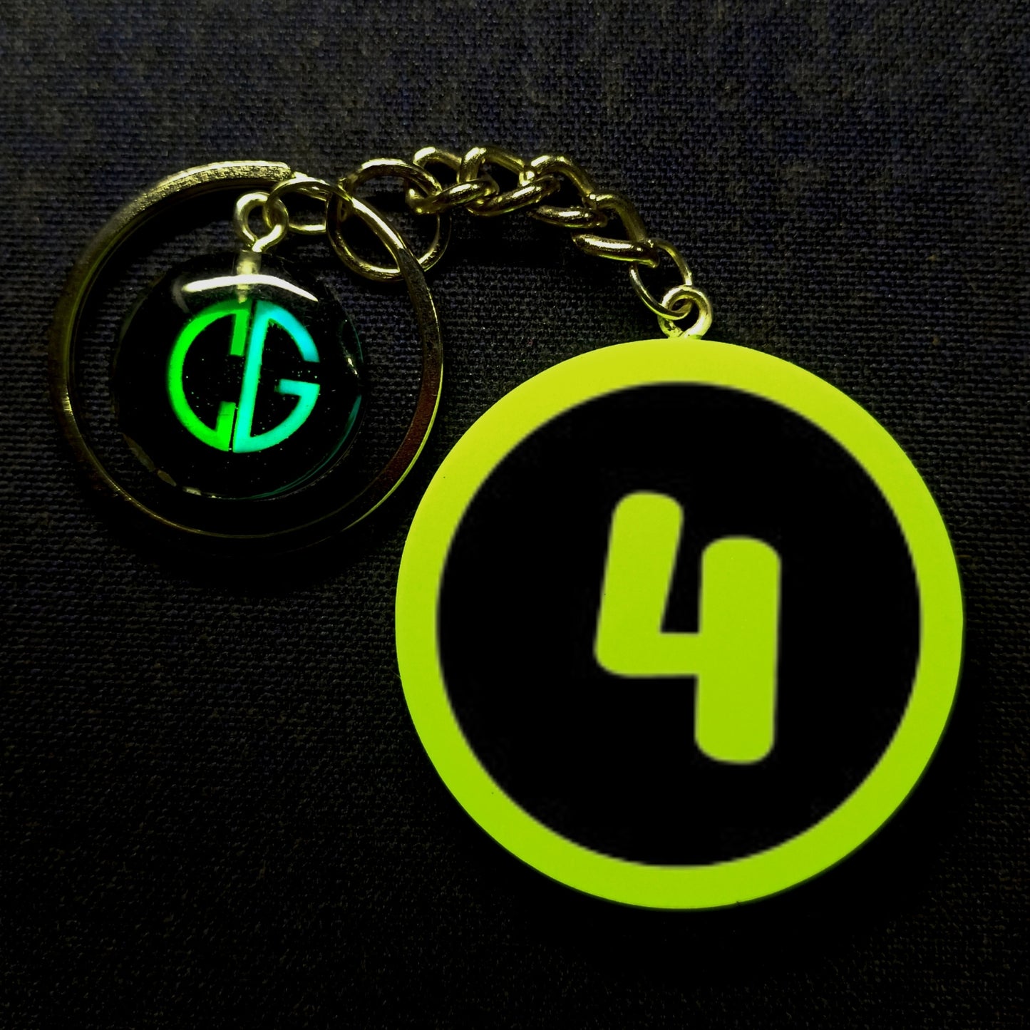 "4" Logo I Glow In Dark I Numbers.1