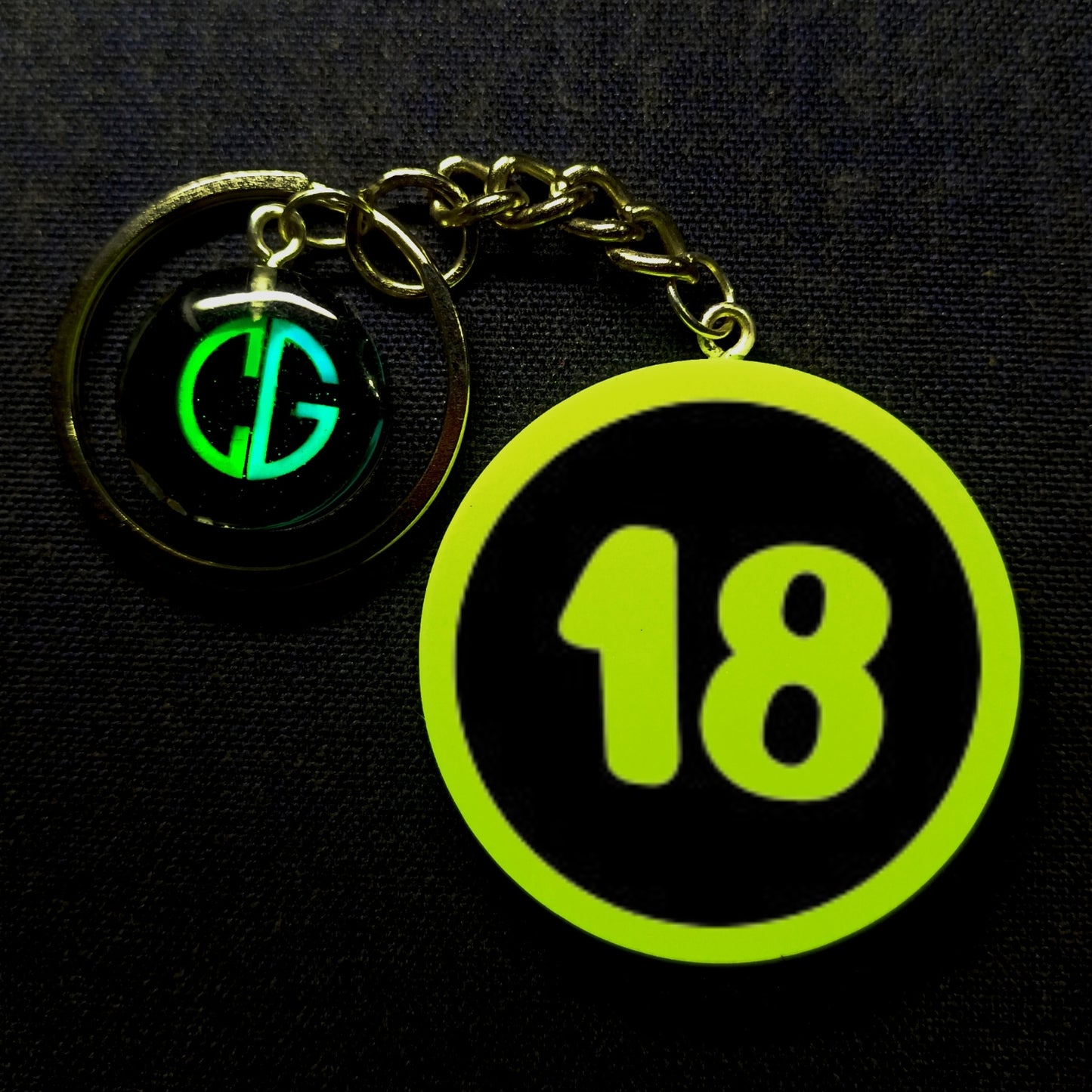 "18" Logo I Glow In Dark I Numbers.1
